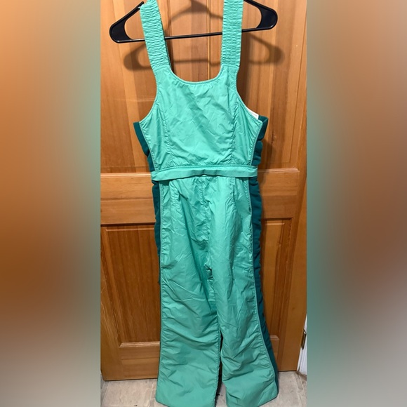 Vintage 1970s Sportcaster Teal Two-Tone Ski Suit Size M RARE